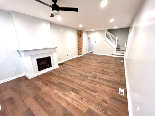 211 Hawkes Ave in Columbus, OH - Building Photo - Building Photo