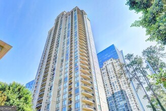 3445 N Stratford Rd NE, Unit 2106 in Atlanta, GA - Building Photo - Building Photo