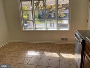 3510 Castleleigh Rd in Beltsville, MD - Building Photo - Building Photo