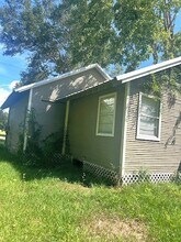 251 County Rd 2268 in Cleveland, TX - Building Photo - Building Photo