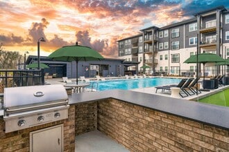 Lively Drayton Mills in Spartanburg, SC - Foto de edificio - Building Photo