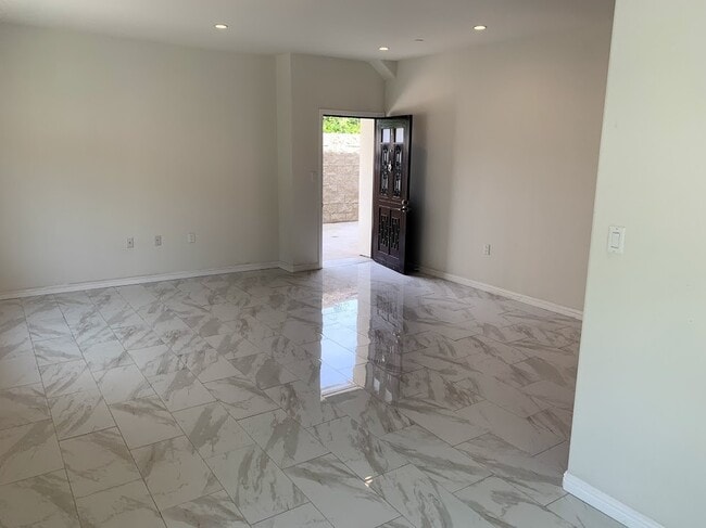 property at 1423 Franklin St