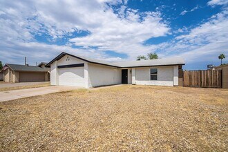 8917 N 55th Dr in Glendale, AZ - Building Photo - Building Photo