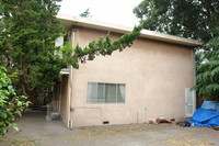 2920 Hillegass Ave in Berkeley, CA - Foto de edificio - Building Photo