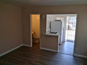 818 E Rte 66 in Glendora, CA - Building Photo - Building Photo