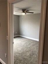 1219 Tulip St in Liverpool, NY - Building Photo - Building Photo