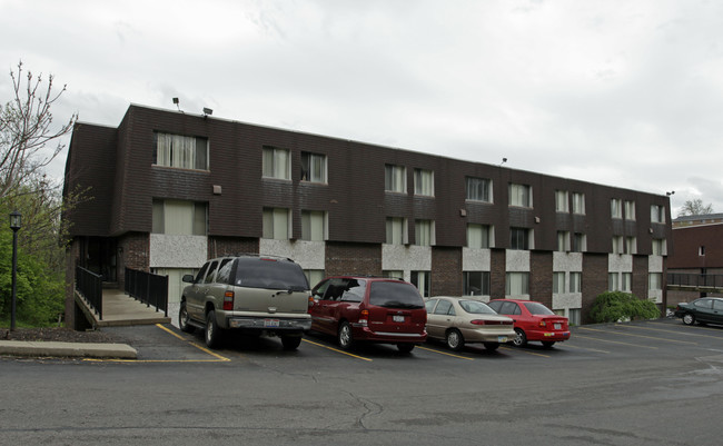 Kirby Apartments in Cincinnati, OH - Building Photo - Building Photo