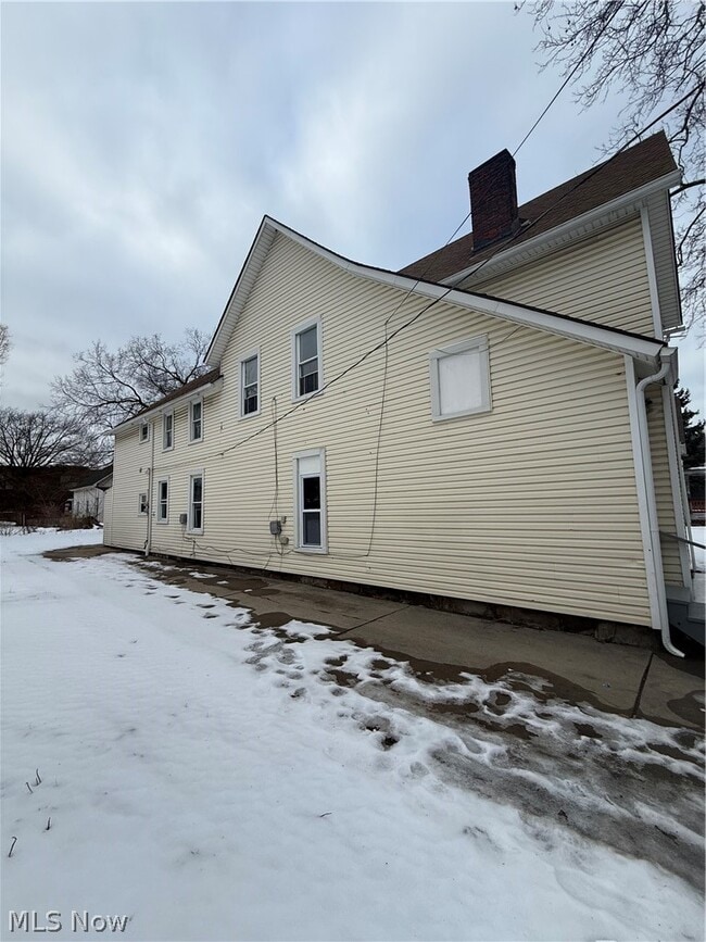 3180 W 31st St in Cleveland, OH - Building Photo - Building Photo