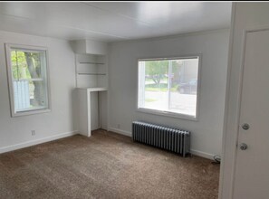 219 E Arch St in Marquette, MI - Building Photo - Building Photo