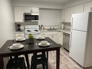 915 W Whittier Dr in Appleton, WI - Building Photo - Building Photo