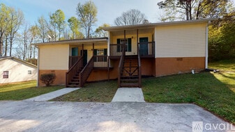 8038 Colquitt St, Unit A in Douglasville, GA - Building Photo