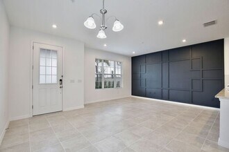 10025 Eagle Rock Aly in Orlando, FL - Building Photo - Building Photo