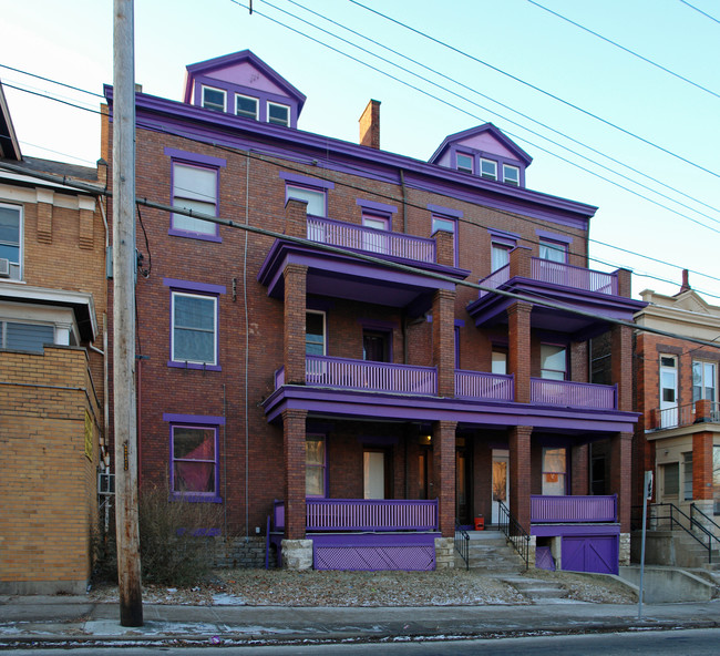 265 W McMillan St in Cincinnati, OH - Foto de edificio - Building Photo