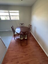 803 W Northmoor Rd in Peoria, IL - Foto de edificio - Building Photo