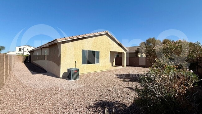 987 W Deoni Trail in San Tan Valley, AZ - Building Photo - Building Photo