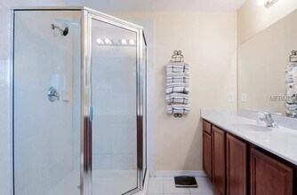 8528 Sandpiper Ridge Ave in Tampa, FL - Building Photo - Building Photo