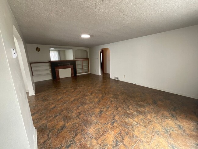 2084 Main St in Ferndale, WA - Building Photo - Building Photo