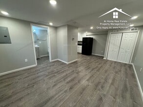 103 E 3rd St in Fulton, MO - Building Photo - Building Photo