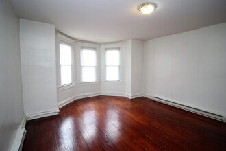 2820 Guilford Ave in Baltimore, MD - Building Photo - Building Photo