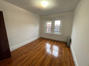34 Medfield St in Boston, MA - Building Photo - Building Photo