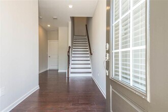 503 Headwind Wy in Alpharetta, GA - Building Photo - Building Photo