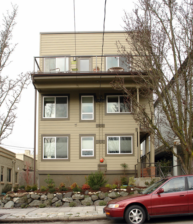 Greenlake Apartments in Seattle, WA - Foto de edificio - Building Photo