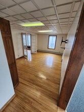 111 Main St in East Millinocket, ME - Foto de edificio - Building Photo