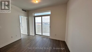 10 Abeja St in Vaughan, ON - Building Photo - Building Photo