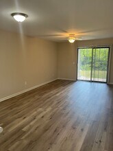 3735 St Johns Ct in Wilmington, NC - Building Photo - Building Photo
