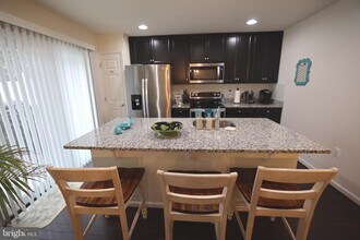 130 Intrepid Ln in Berlin, MD - Building Photo - Building Photo