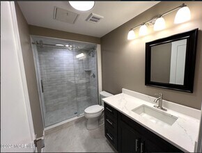 182-192-192 Broad St in Red Bank, NJ - Building Photo - Building Photo