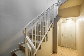 7380 NW 174 TE in Hialeah, FL - Building Photo - Building Photo