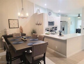 17611 Marco Island Ln in Ft. Myers, FL - Building Photo - Building Photo