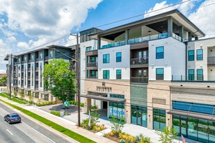 Solomon in Austin, TX - Building Photo