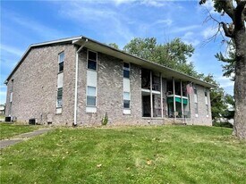 105 Pittsburgh St, Unit 1B in Uniontown, PA - Building Photo