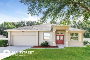 8305 Split Creek Cir in Lakeland, FL - Building Photo