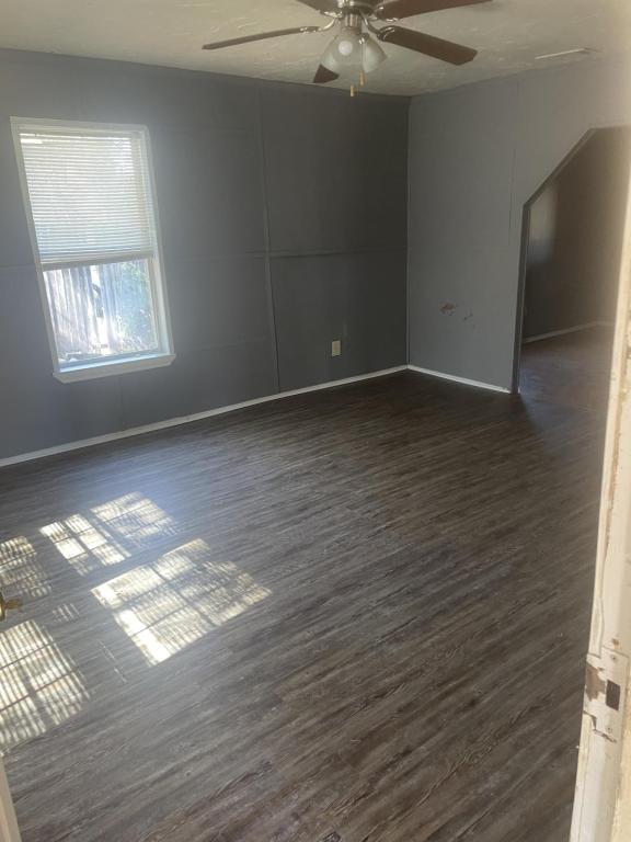 1005 St Louis St in Gatesville, TX - Building Photo - Building Photo