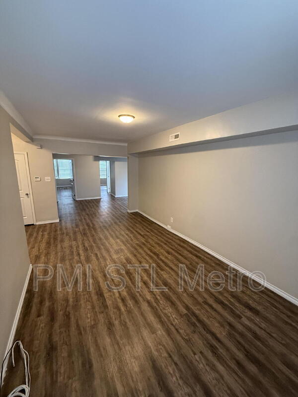 5572 Clemens Ave in St. Louis, MO - Building Photo - Building Photo