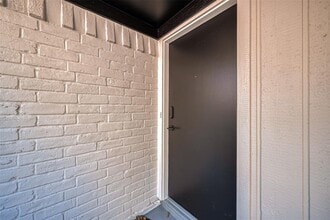 7719 Dawnridge Dr in Houston, TX - Building Photo - Building Photo