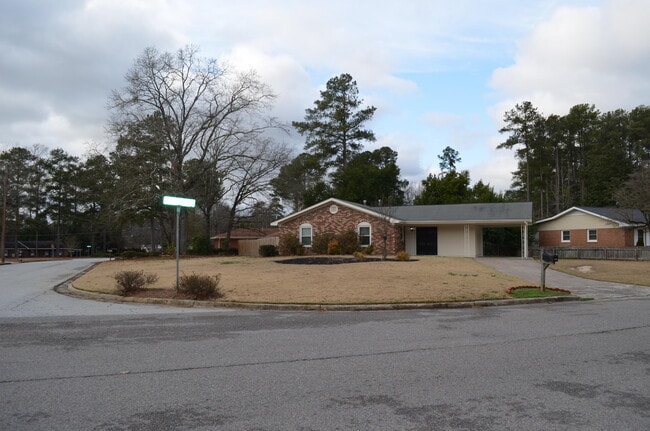221 Merrymont Dr