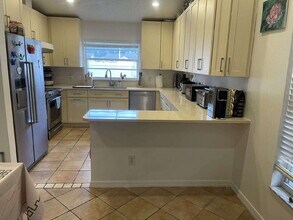 9727 Cypress Shadow Ave in Tampa, FL - Building Photo - Building Photo