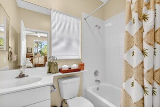 6483 Wild Olive Ln in Stuart, FL - Building Photo - Building Photo