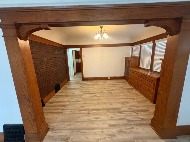 3600 N Port Washington Rd in Milwaukee, WI - Building Photo - Building Photo