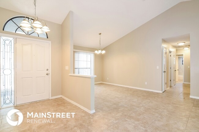 3803 Hollow Wood Dr in Valrico, FL - Building Photo - Building Photo