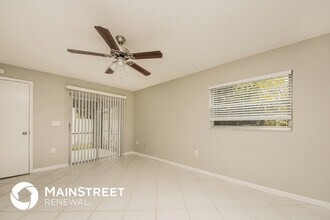 4454 Sandhurst Dr in Orlando, FL - Building Photo - Building Photo