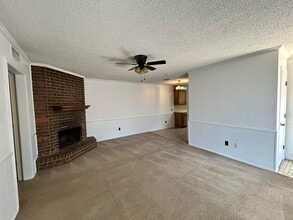 6109 38th St in Lubbock, TX - Building Photo - Building Photo