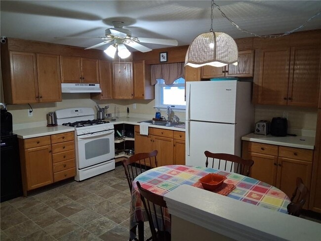 170 Bernice Ave in Woonsocket, RI - Building Photo - Building Photo