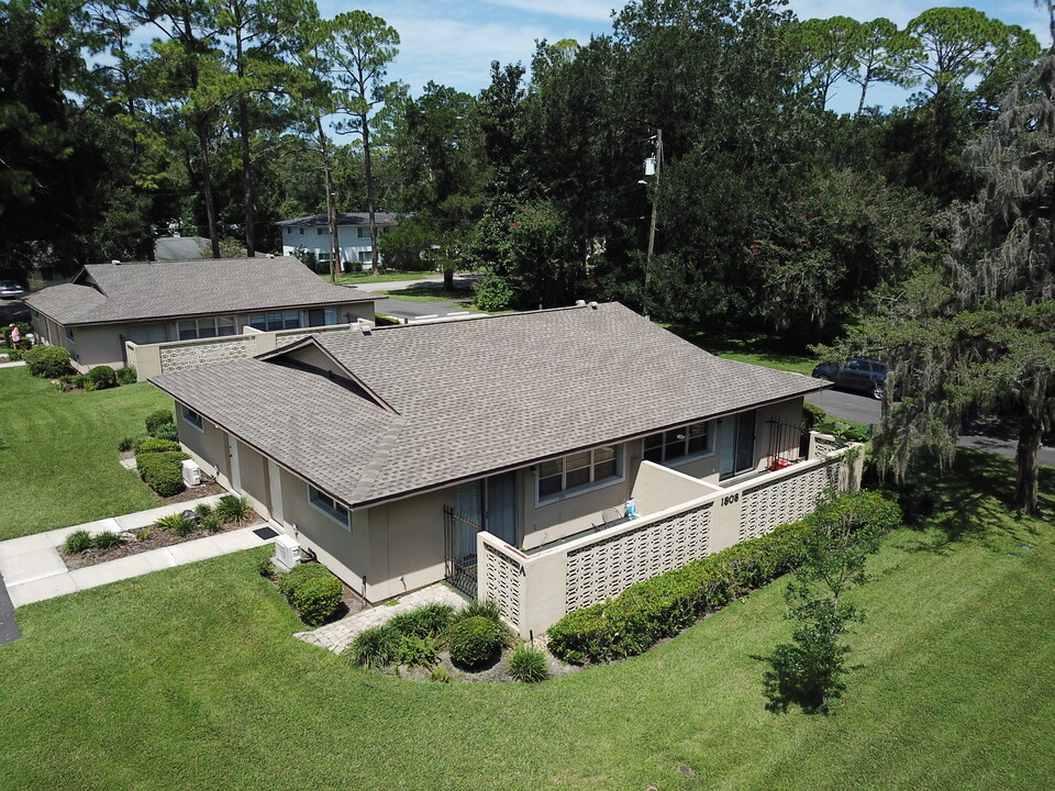 1808 NW 9th St in Gainesville, FL - Building Photo