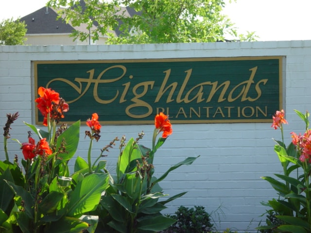 The Garden Homes of Highlands Plantation in Starkville, MS - Building Photo