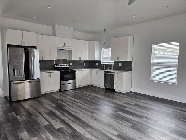 536 37th St in Richmond, CA - Building Photo - Building Photo